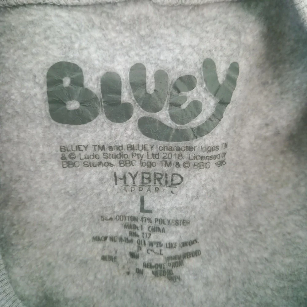 Bluey Best Buddies Heather Gray Graphic Sweatshirt Hybrid Apparel L Cozy Cartoon